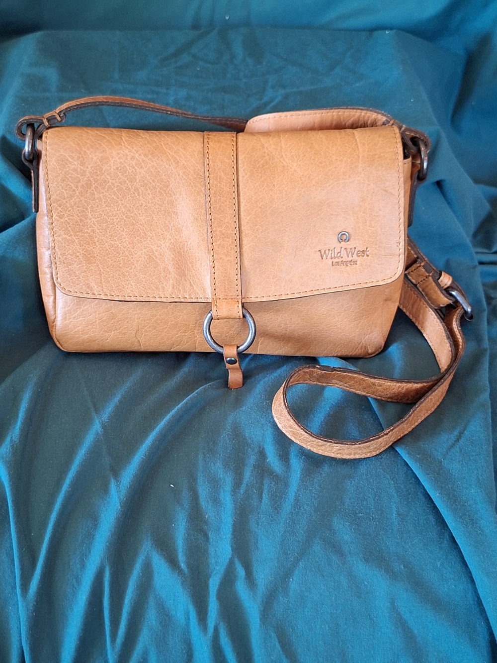 Wild West Los Angeles Leather Crossbody Bag Brown Plaid Lining Organizer Purse